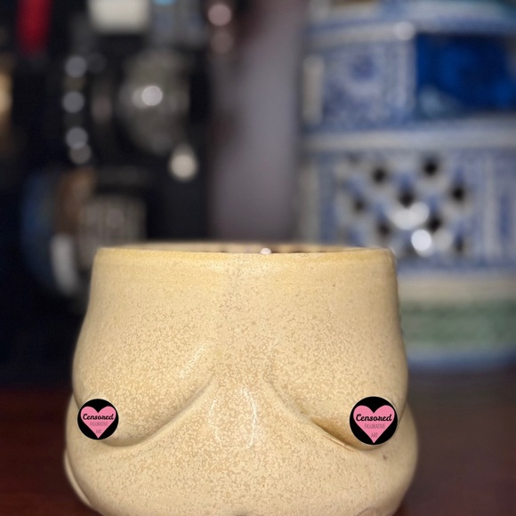 Ceramic Body Planter - Picture 2 of 9